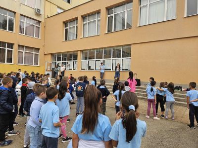 848 ученици на СУ Никола Войводов Враца отбелязаха Европейския ден на спорта в училище 3